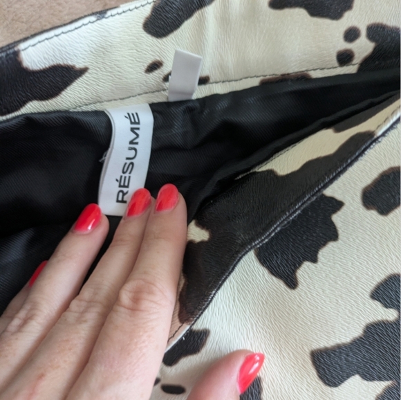 Resume Cow Print A-line Mini Skirt - Picture 8 of 9